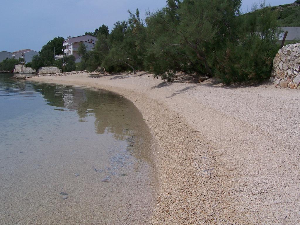 Pansion Laguna Metajna Bagian luar foto